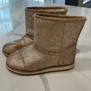 Gold glitter boots